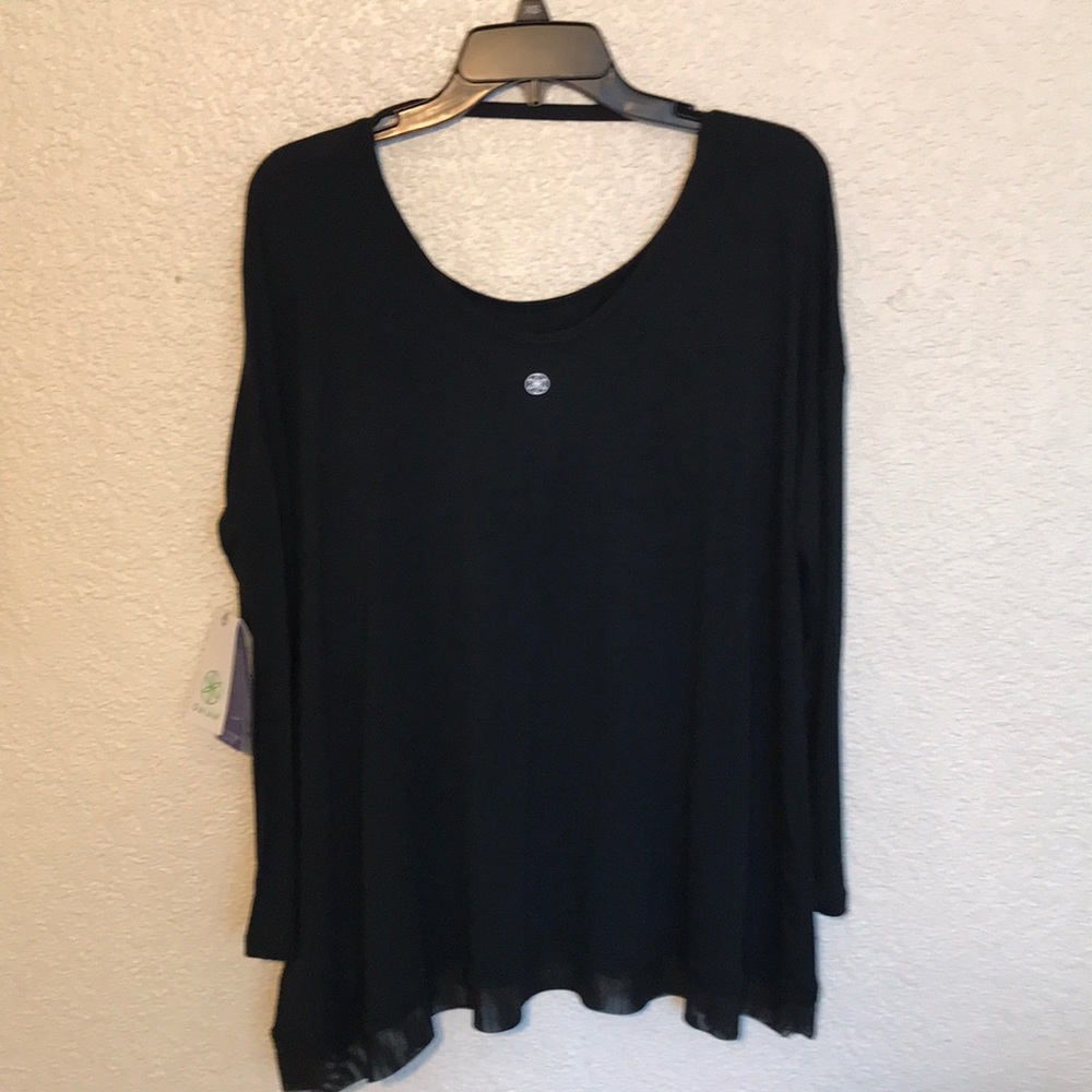 Gaiam “Studio to Street” easy fit top